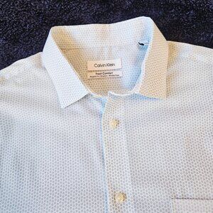 Calvin Klein Men's Classic Shirt Fresh Comfort Regular Fit Stretch Wrinkle Free